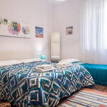 Apartment Fraimari Home